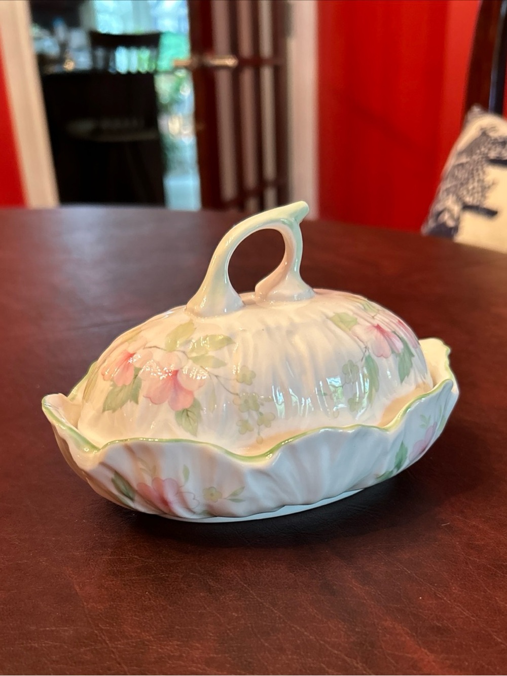 Vintage Elizabethan Staffordshire England Fine Bone China Butter Dish